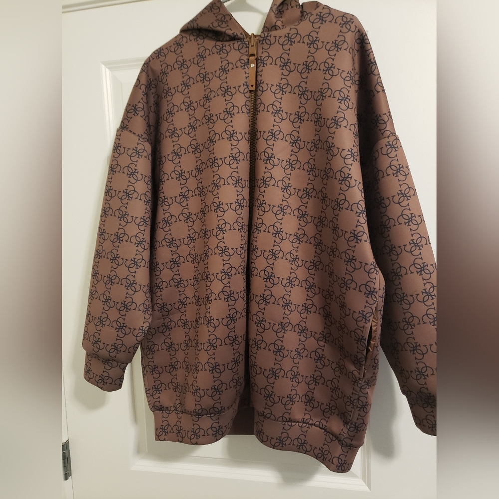 Guess Oversized jacket  and matching stretch pants